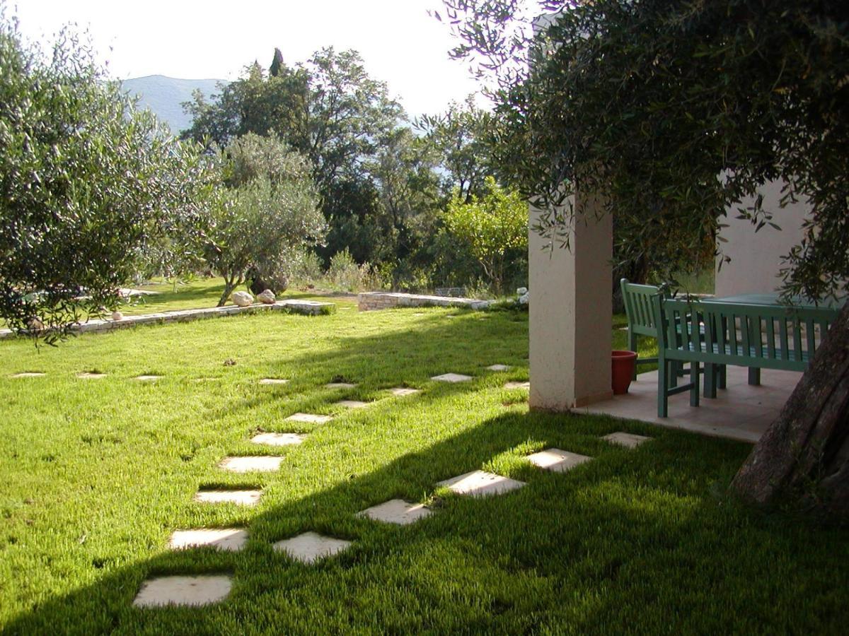 Villa Lithia Áno Korakiána Exterior foto